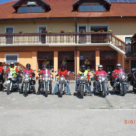 Panorama B&B Птуй Экстерьер фото
